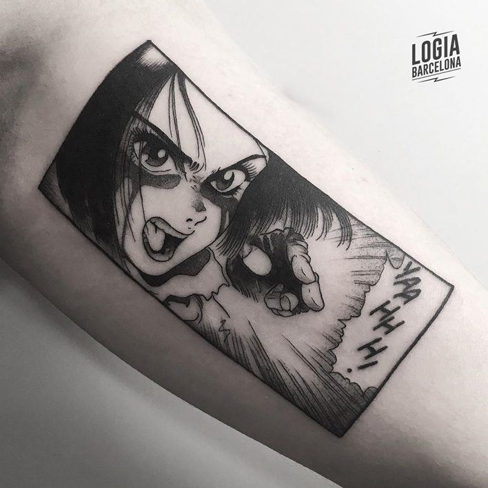 tatuaje_brazo_manga_blackwork_Dalmau_Tattoo_Logia_Barcelona  